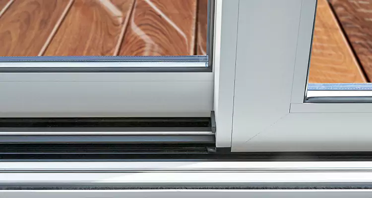 Patio Doors Leaking Water Issue Repair Services in Union City, CA