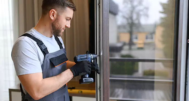 Sliding Screen Door Handle Repair in Union City, CA