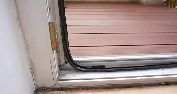 Why Choose Us for Leaking Sliding Glass Door Repair in Union City, CA?