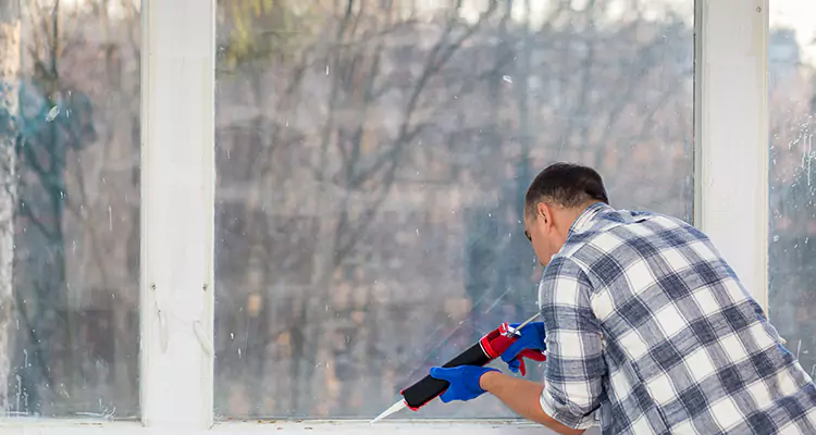 Quality Sliding Shower Door Repair for Closing Issues in Union City, CA