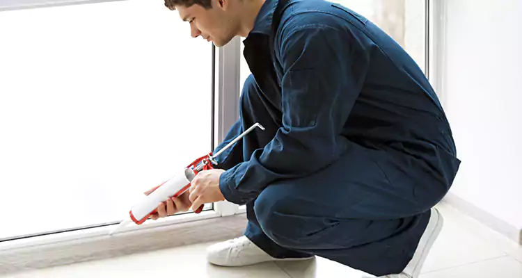 Window Glass Caulk Repair in Union City, CA