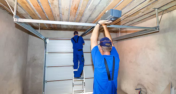 Garage Door Opener Technician in Union City, CA