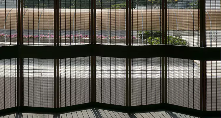 Front Screen Door Repair in Union City, CA