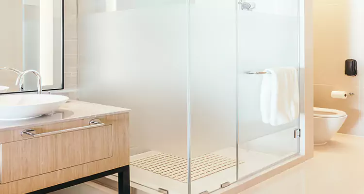 Expert Shower Door Fix and Repair in Union City, CA