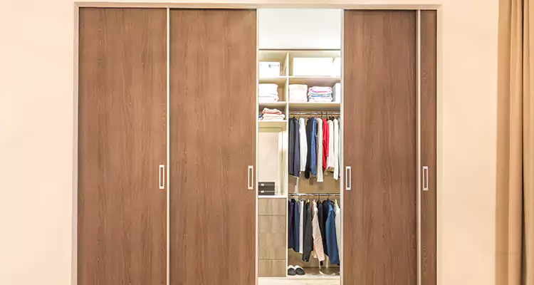 Sliding Closet Wardrobe Repairs in Union City, CA