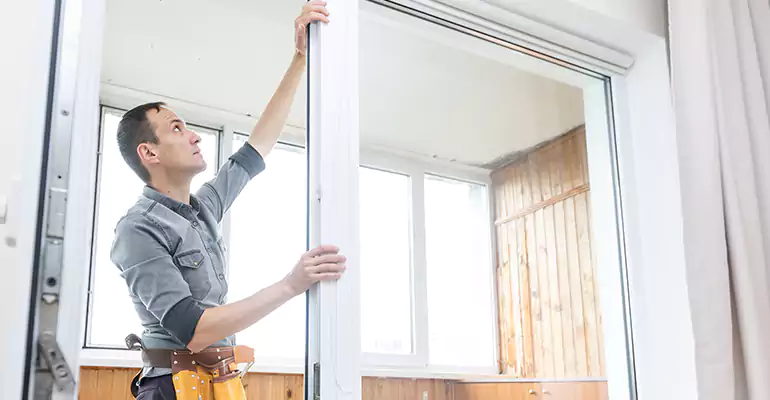 Aluminum Storefront Door Repair in Union City, CA